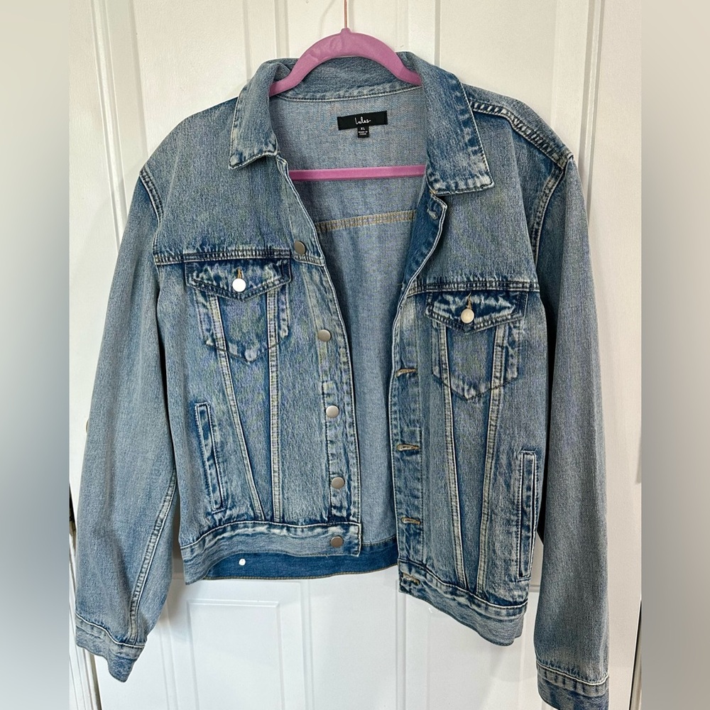 Women’s Denim Jacket From Lulu’s - XL